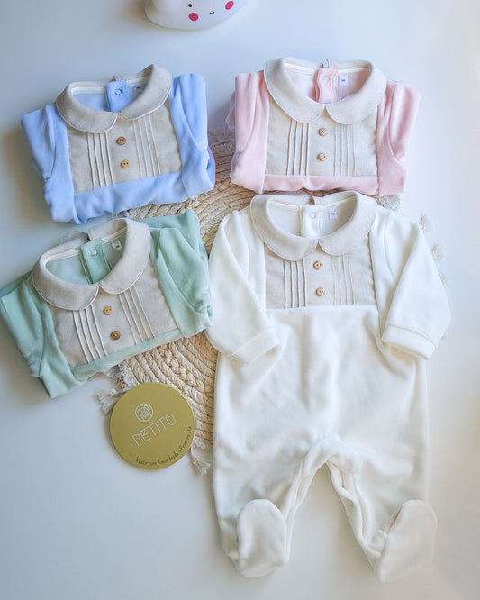 Babygrow de veludo com gola estilo linho