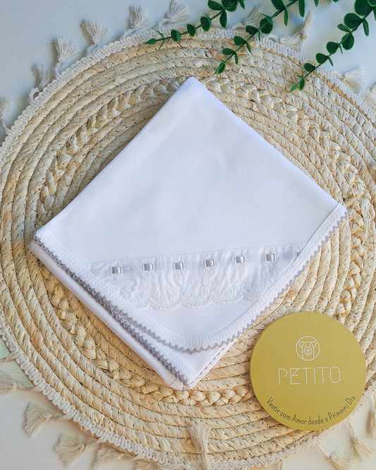 Fralda com bordado