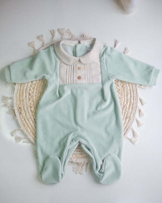 Babygrow de veludo com gola estilo linho
