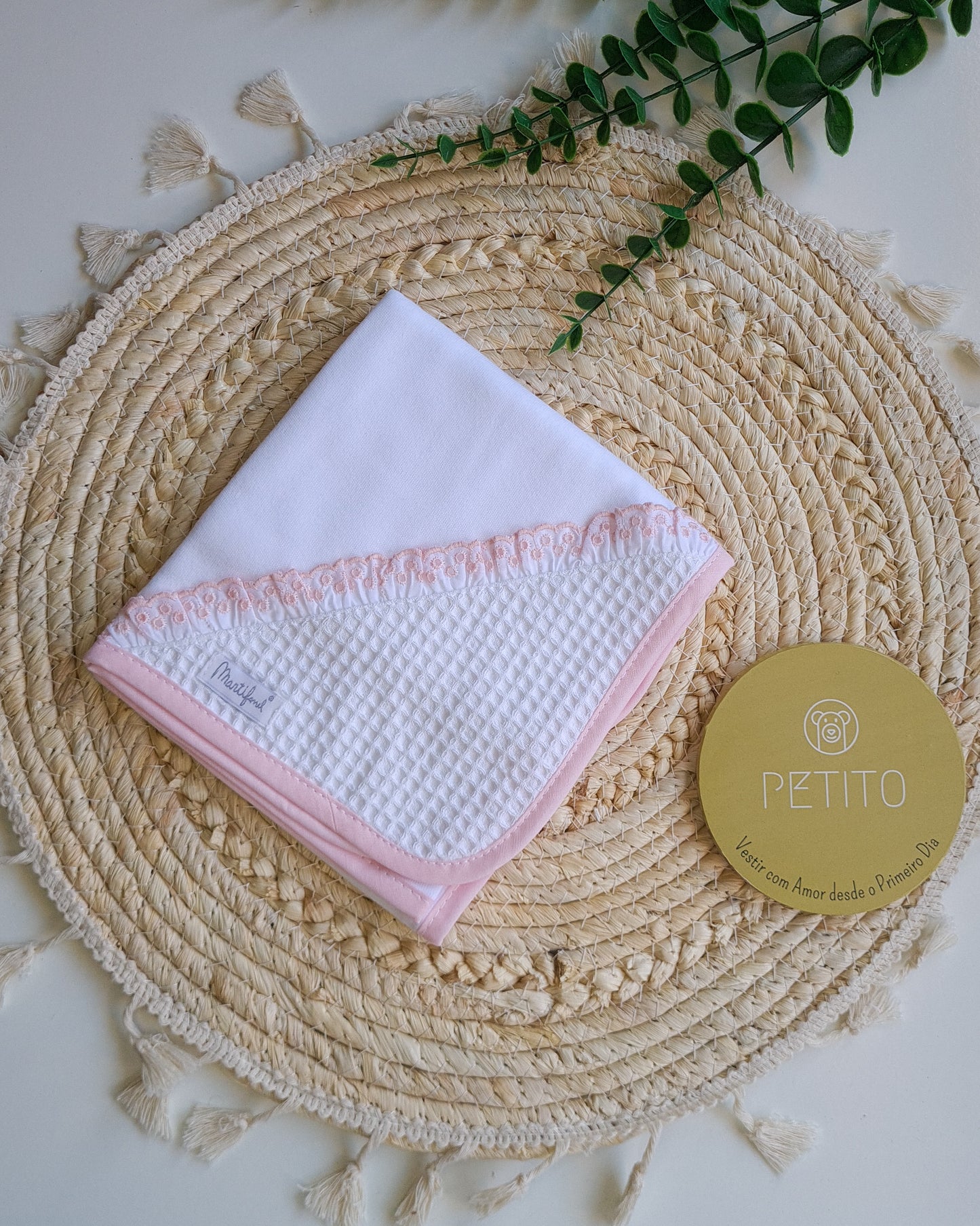 Fralda favo com bordado