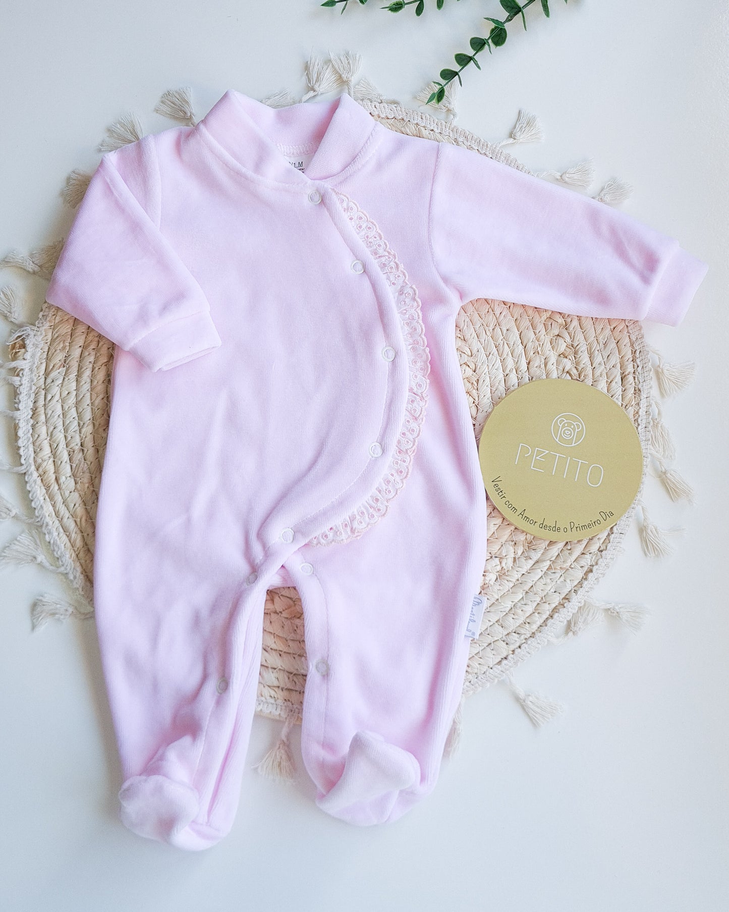 Babygrow de veludo com bordado
