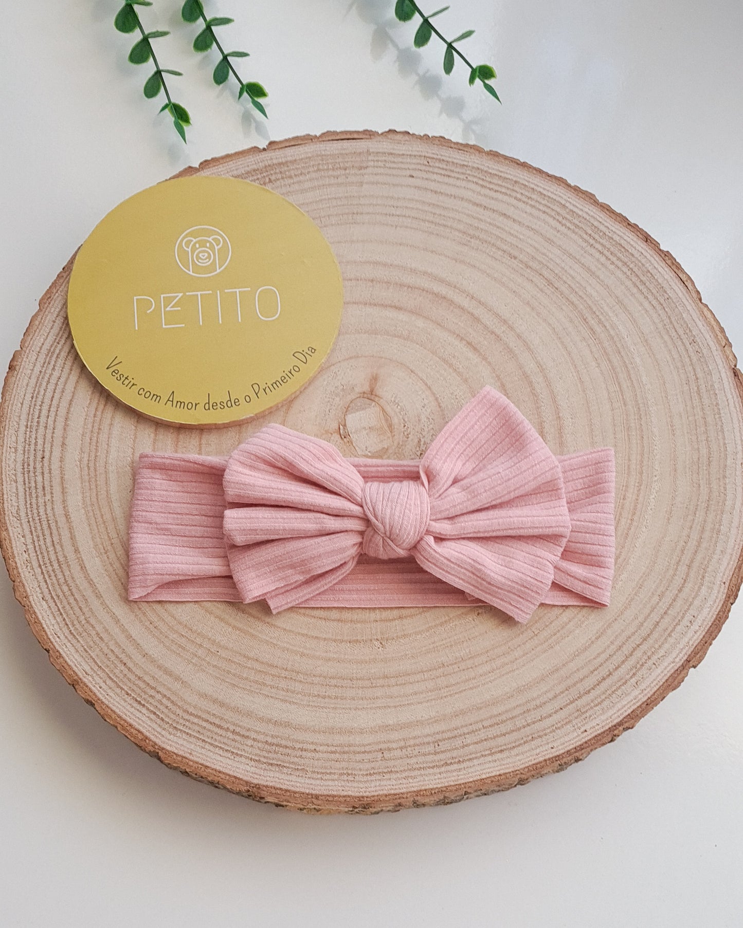 Fita de cabelo com laço