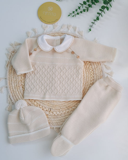 Conjunto de malha – camisola, calça e gorro